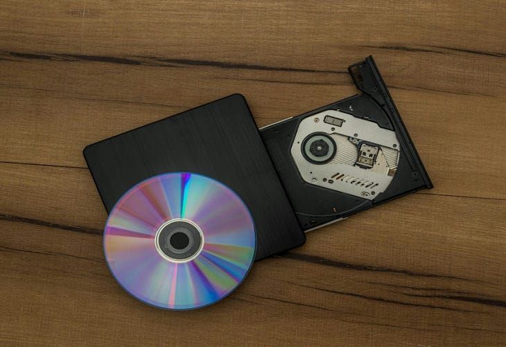     CD-: 3        