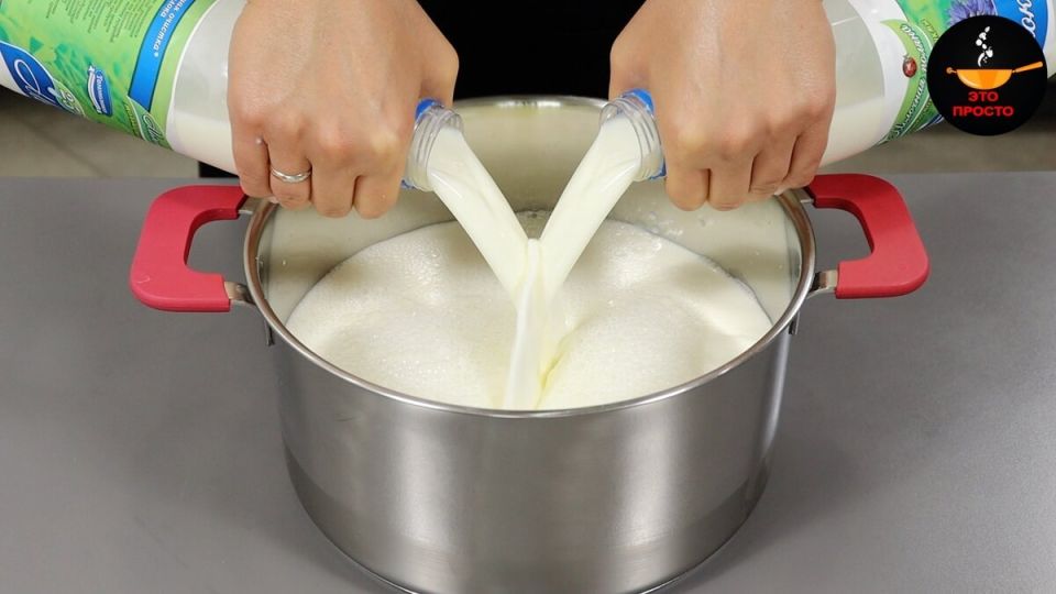  :      