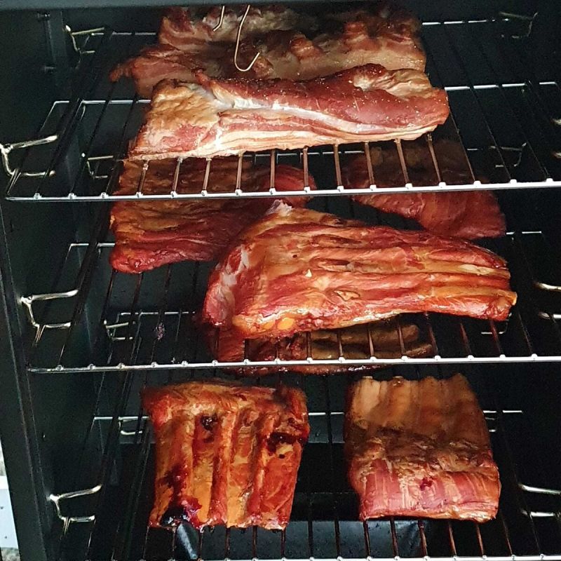 Как заготовить мясо на зиму: секреты копчения, которые вы не знали