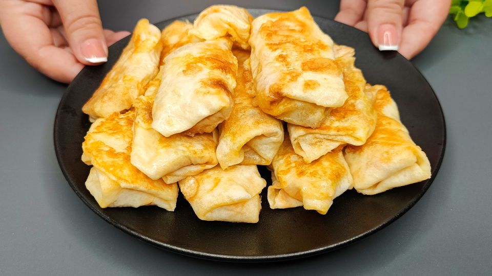 Пирожки с капустой подождут: модная версия с лавашом станет хитом выходных