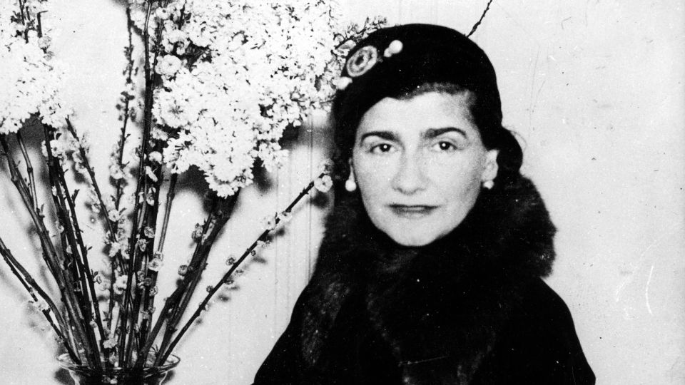 С этим советом от Коко Шанель выглядеть «дорого» будете всегда: берите на заметку