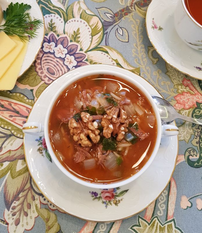 Изысканный Харчо: Погружение в Грузинскую Кухню