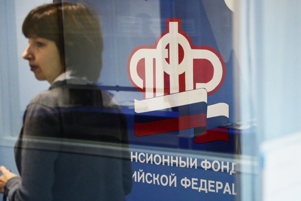 Победа над бюрократией: важное решение суда по делу о стаже ухода за ребёнком