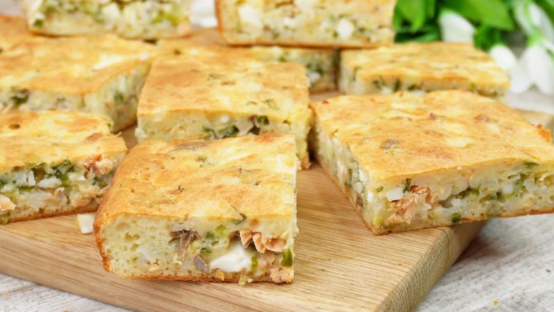 Пирог "Трехминутка": секреты легкого и быстрого приготовления