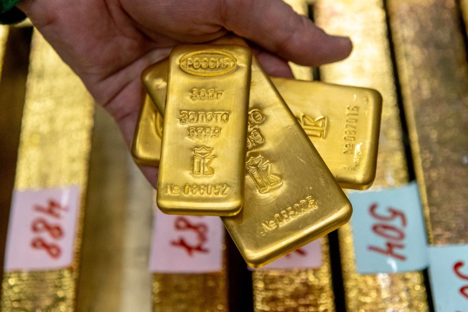 Золото как инвестиция: стоит ли делать ставку на драгоценный металл в 2025 году?