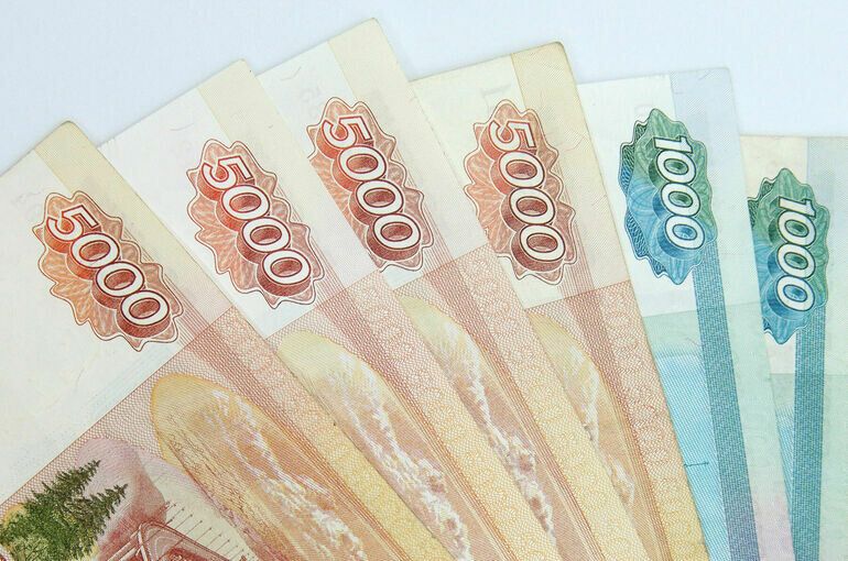 Беременные и многодетные семьи получат право на дистанционную работу