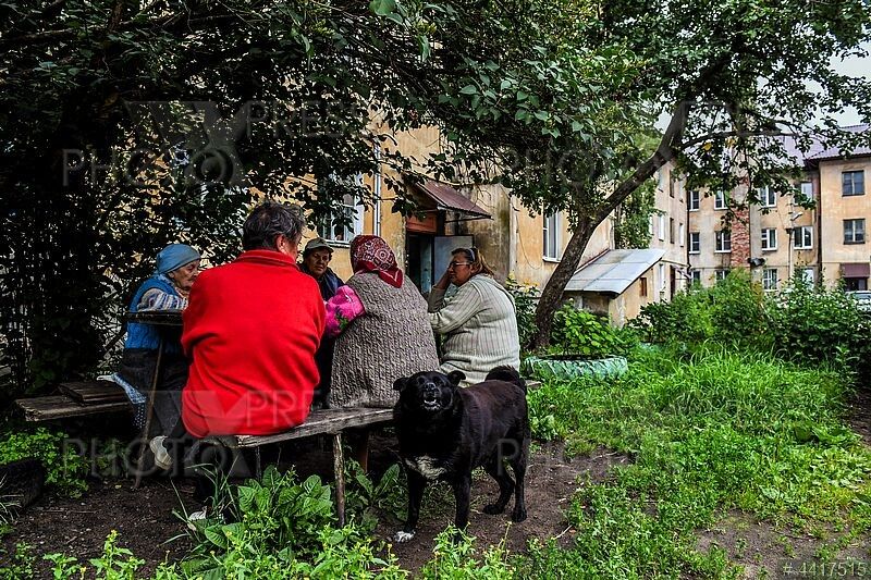 Пенсионеры до 80 лет: Новые горизонты возможностей и поддержки в 2025 году