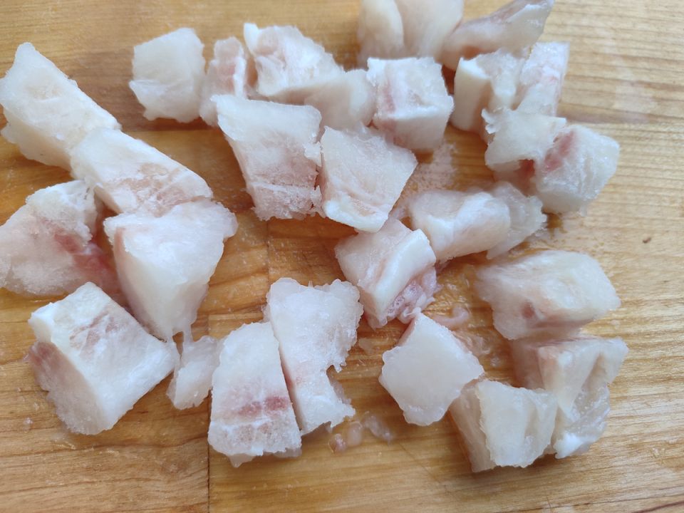 Постные блюда: 5 рыбных рецептов, которые удивят ваш стол