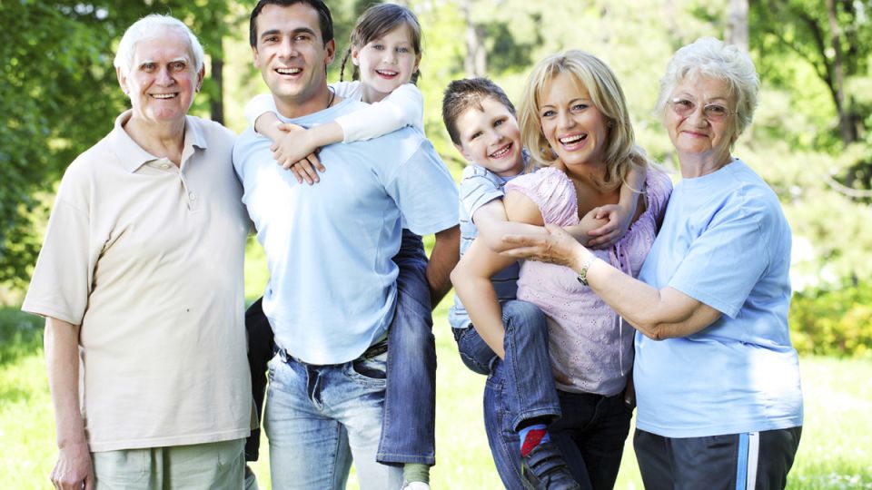 Новые правила пенсионной системы: что ждет семьи с детьми в 2026 году