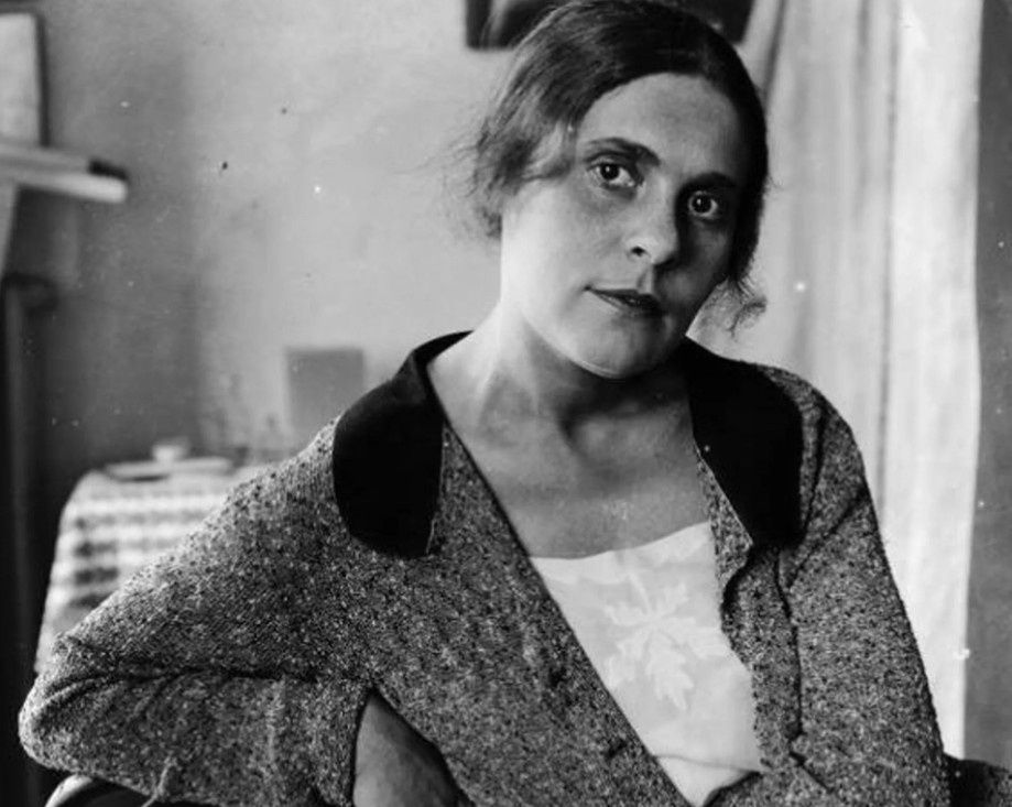 Тайна обаяния: почему некрасивые женщины привлекают мужчин