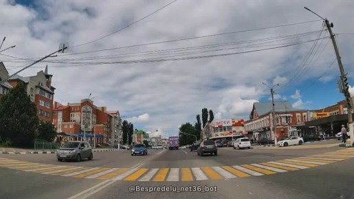 В Лисках за проезд. «на красный» к ответственности привлечён очередной водитель