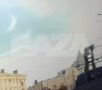 Момент падения украинского БПЛА - камикадзе на жилой дом в Воронеже сегодня утром