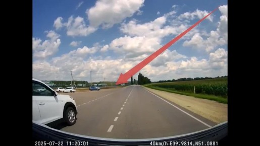 В Боброве за выезд в нарушение ПДД на полосу, предназначенную для встречного движения к ответственности привлечён водитель