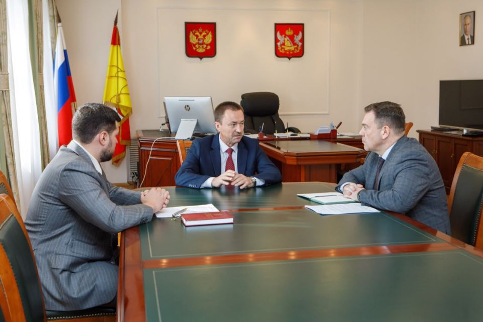 Депутаты облдумы планируют активнее привлекать Молодежный парламент к обсуждению задач в сфере молодежной политики