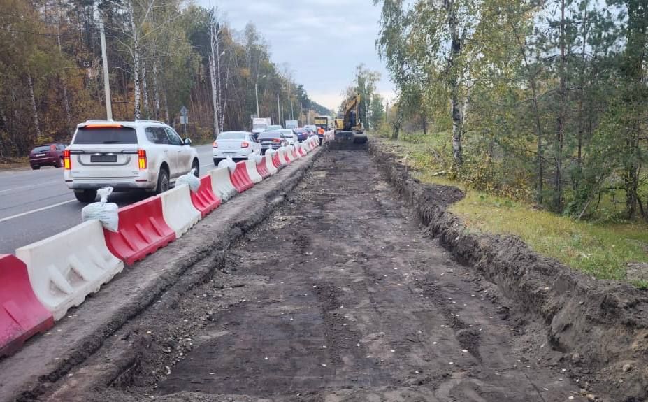 Сергей Петрин: Стартовали работы по уширению проезда от новой развязки Минской-Остужева в направлении кольцевого пересечения улиц Брусилова и Димитрова