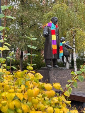 Самуил Маршак утеплился в Воронеже!