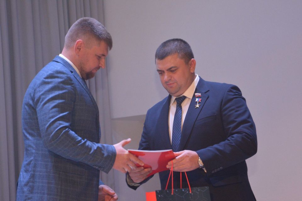 В день празднования 95-летия ВГУИТ председатель Воронежской городской Думы Андрей Дьяченко встретился с ректором вуза Николаем Репниковым