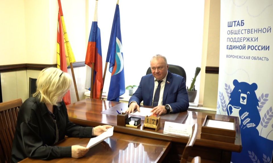 Олег Черкасов провел прием граждан