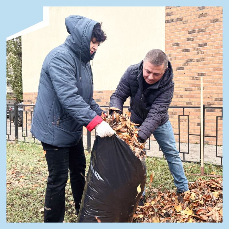 Около 3 тысяч человек вышло на субботник в Железнодорожном районе