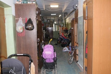 Изменения в жилищном законодательстве: жильцам грозят штрафы за несанкционированные тамбуры
