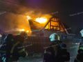 В результате крупного пожара в Советском районе Воронежа погиб неизвестный мужчина