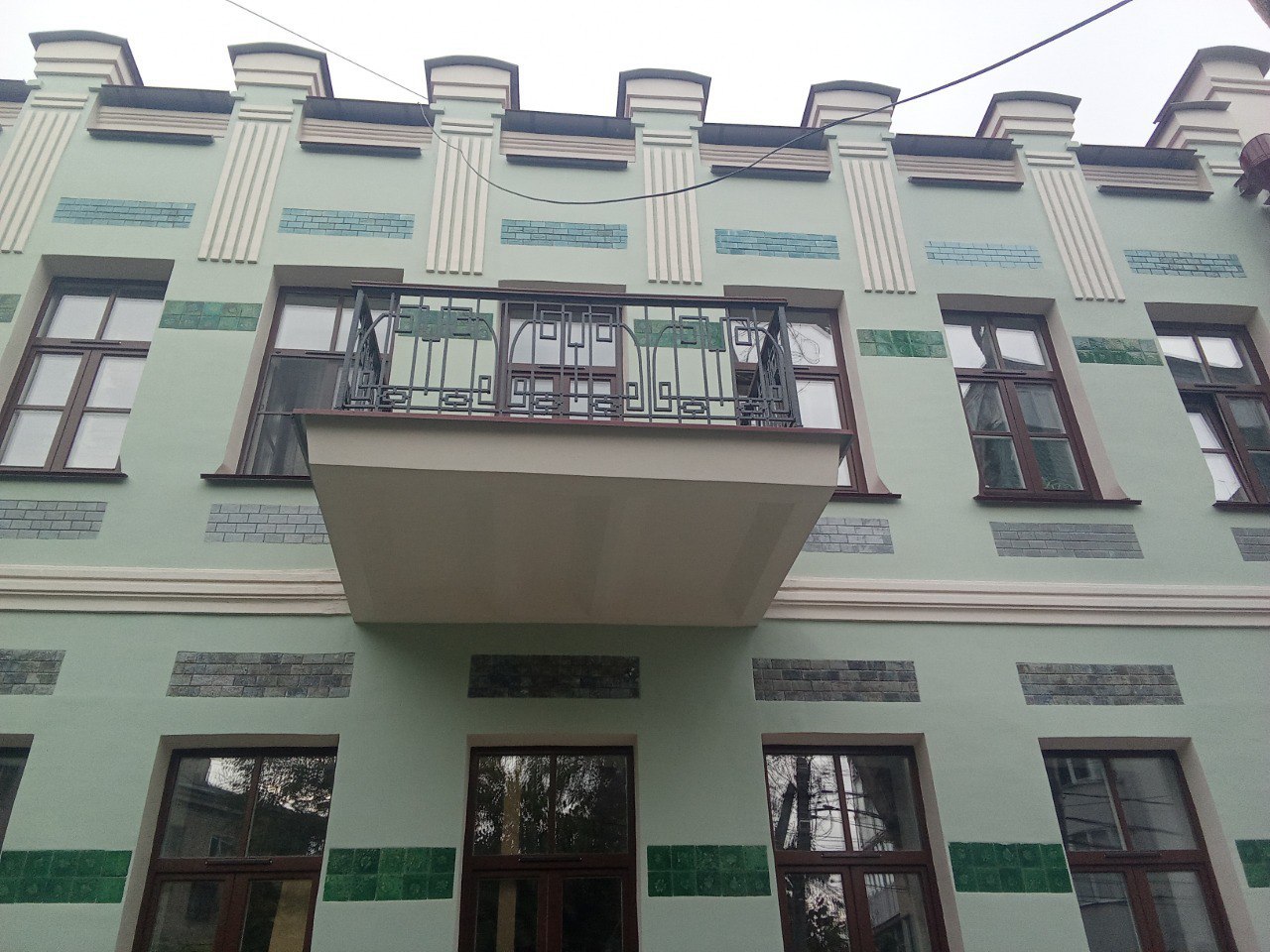 В Воронеже отреставрировали исторический «Дом купца Тихона Лагутина» В Воронеже отреставрировали исторический «Дом купца Тихона Лагутина»