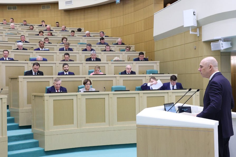 Молчали три часа: у воронежских сенаторов не нашлось вопросов к Силуанову и Набиуллиной Молчали три часа: у воронежских сенаторов не нашлось вопросов к Силуанову и Набиуллиной