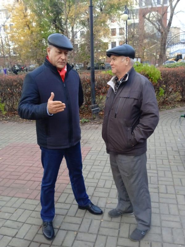 Денис Коломенцев провел встречу с избирателями