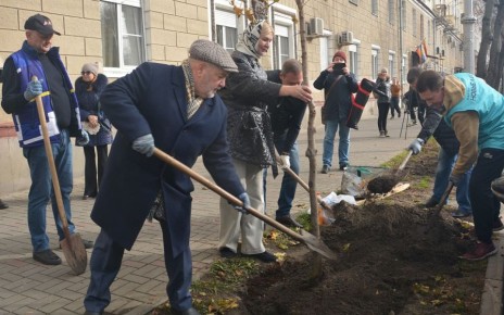 К экологической акции накануне Дня народного единства присоединились депутаты Воронежской городской Думы
