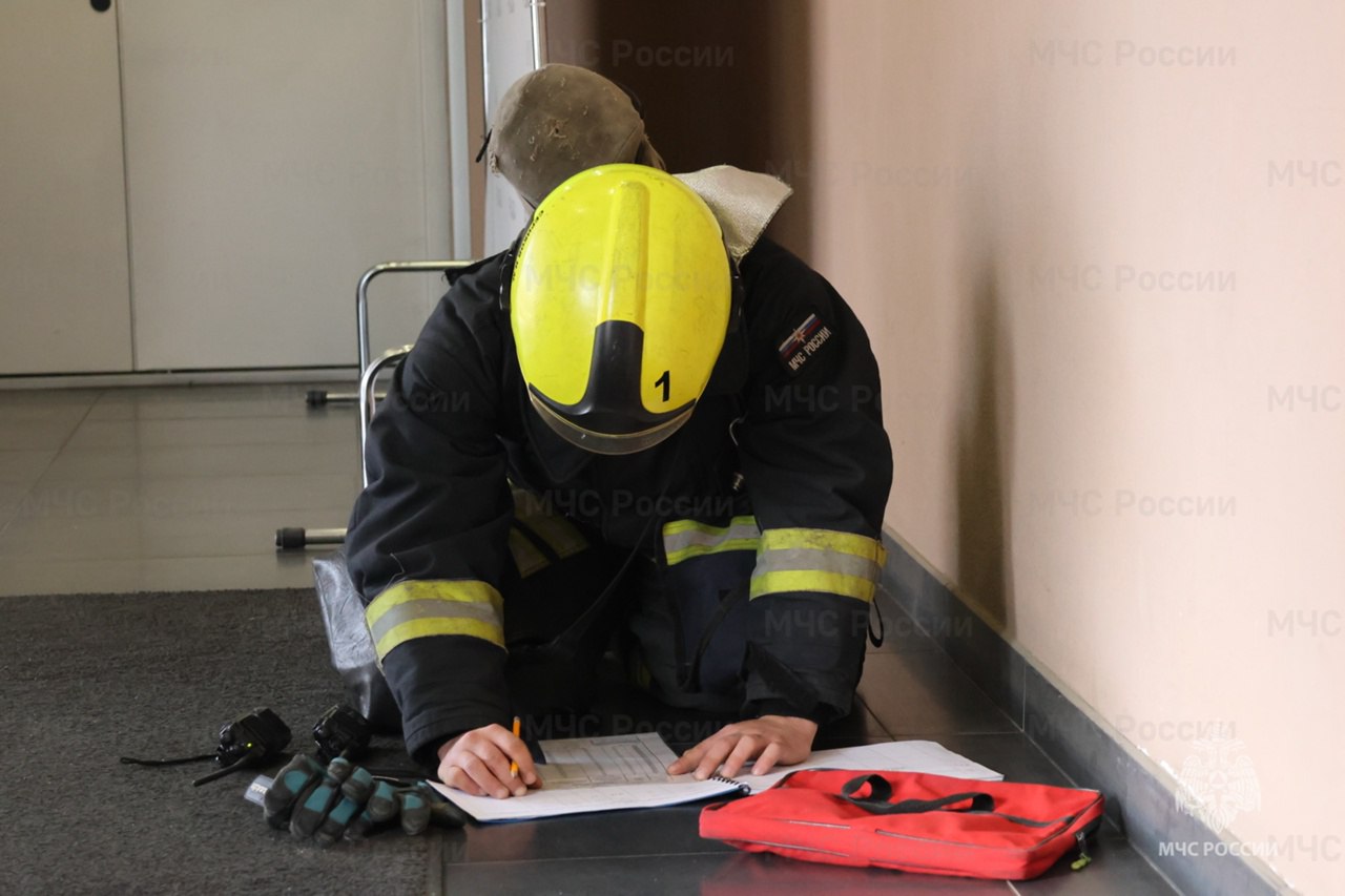 Загорелась гостиница на Владимира Невского: как прошли пожарные учения Загорелась гостиница на Владимира Невского: как прошли пожарные учения