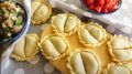 Обычные вареники станут кулинарным шедевром: секрет в двойной начинке
