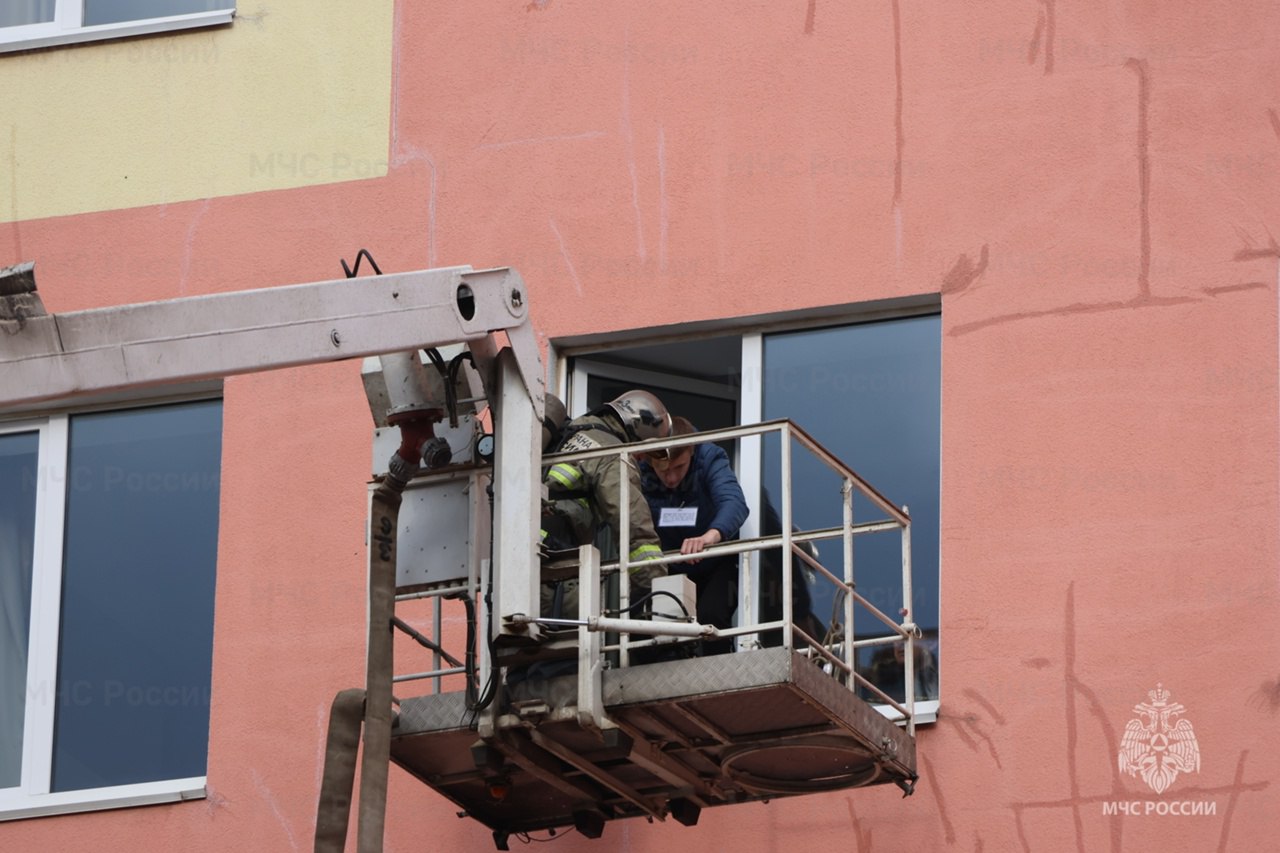 Загорелась гостиница на Владимира Невского: как прошли пожарные учения Загорелась гостиница на Владимира Невского: как прошли пожарные учения