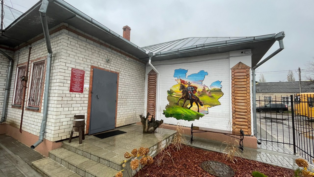 В преддверии Дня народного единства в Новой Усмани появился новый мурал