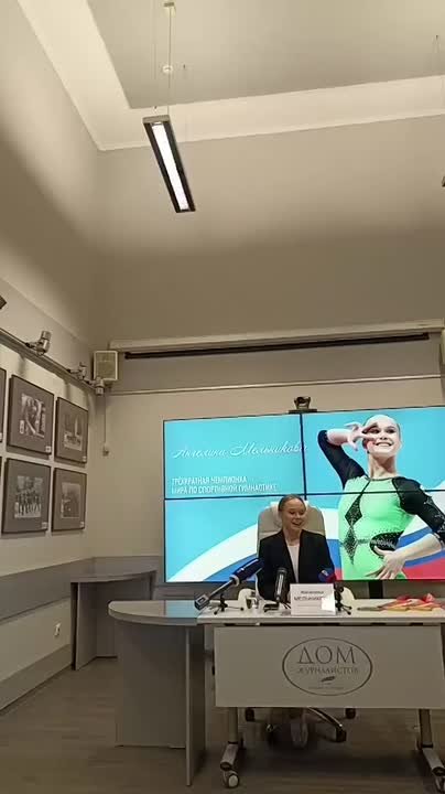 Трехкратная чемпионка мира по спортивной гимнастике Ангелина Мельникова рада вернуться в родной Воронеж