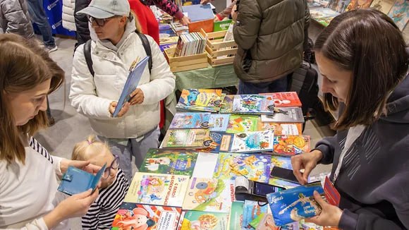 Яркие кадры с XI детского театрального фестиваля Яркие кадры с XI детского театрального фестиваля