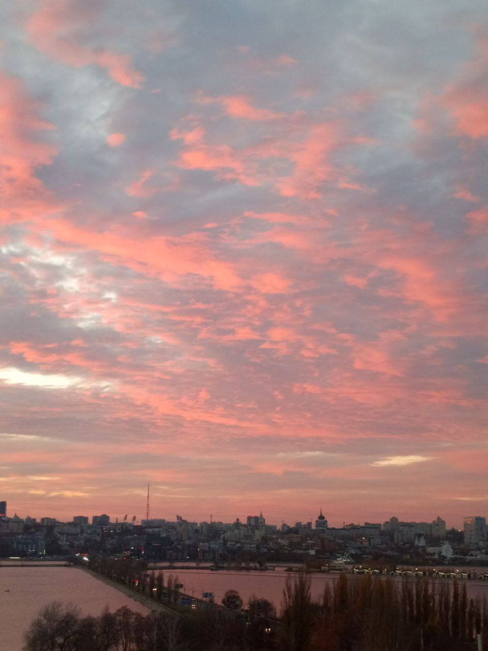 Невероятный огненный закат сегодня в Воронежской области Невероятный огненный закат сегодня в Воронежской области