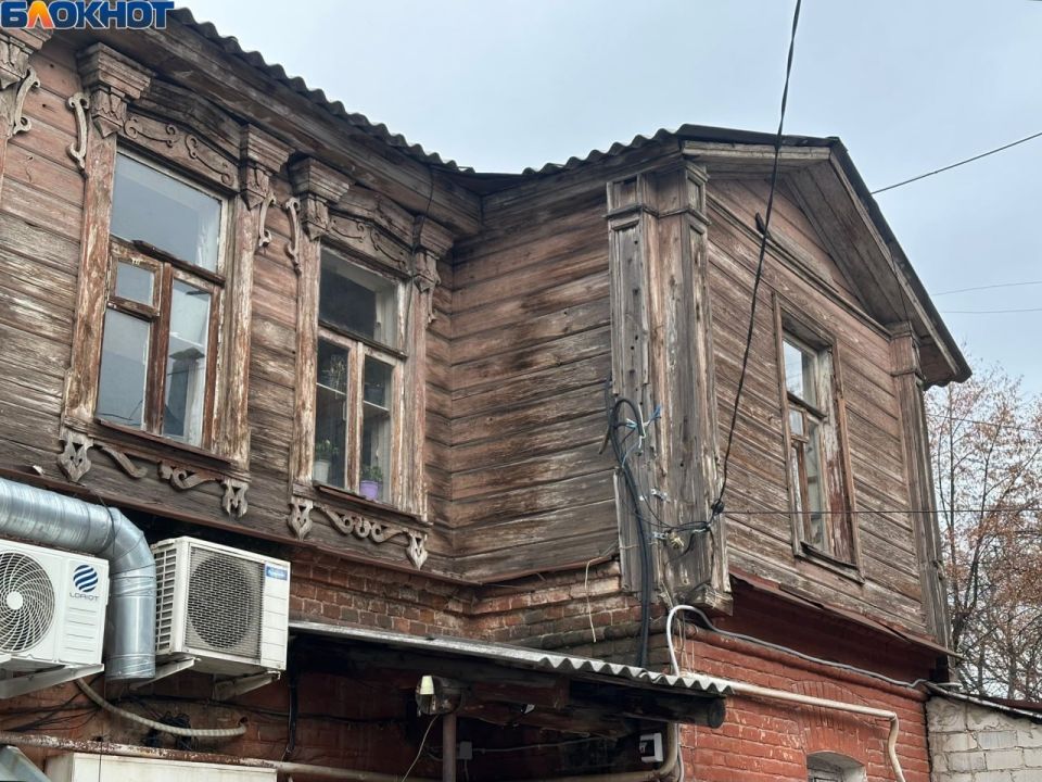 Как выглядит уникальный Дом с мезонином перед реставрацией в Воронеже Как выглядит уникальный Дом с мезонином перед реставрацией в Воронеже