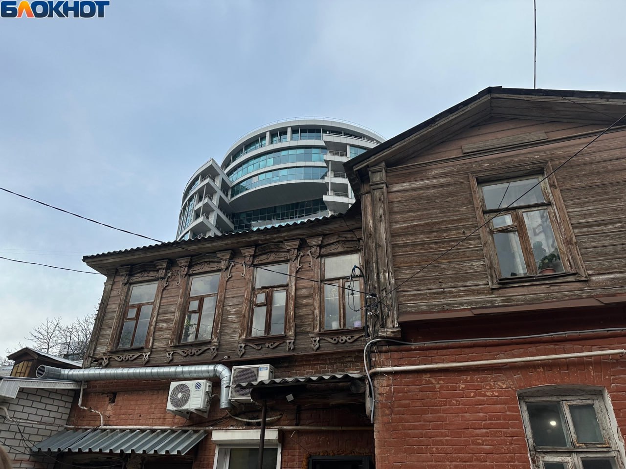 Как выглядит уникальный Дом с мезонином перед реставрацией в Воронеже Как выглядит уникальный Дом с мезонином перед реставрацией в Воронеже