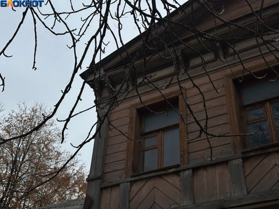 Как выглядит уникальный Дом с мезонином перед реставрацией в Воронеже Как выглядит уникальный Дом с мезонином перед реставрацией в Воронеже