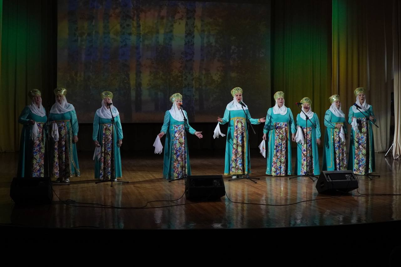 В районах Воронежской области прошли торжественные мероприятия, приуроченные ко Дню народного единства В районах Воронежской области прошли торжественные мероприятия, приуроченные ко Дню народного единства