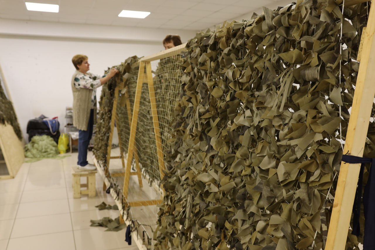 Волонтеры Воронежской области подготовили масксети для бойцов Волонтеры Воронежской области подготовили масксети для бойцов