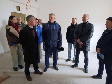 В рамках региональной недели член Комитета Государственной Думы по физической культуре и спорту Евгений Ревенко посетил Воронежскую область