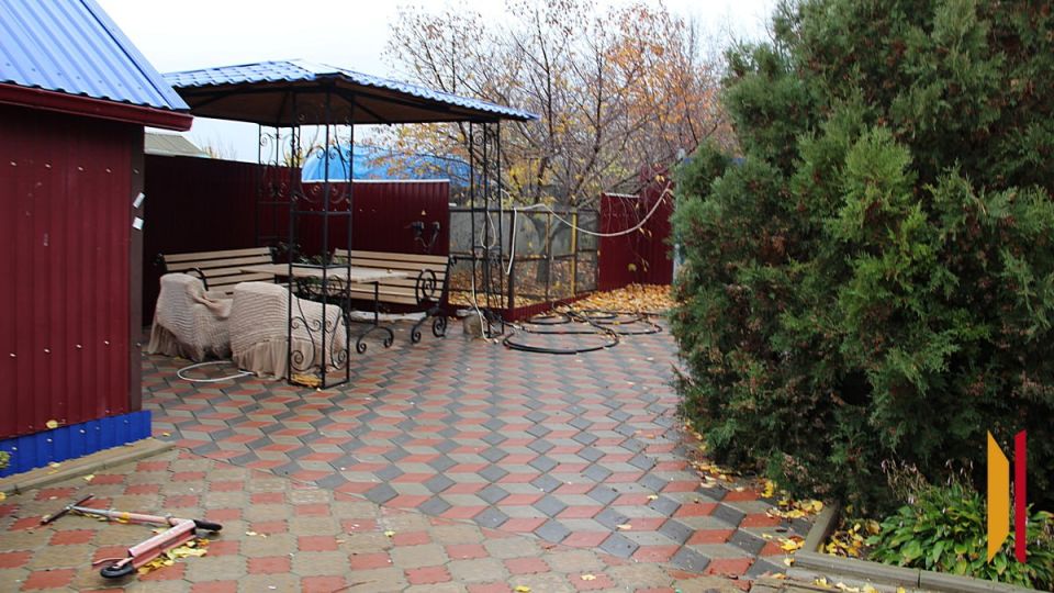 В Петропавловском районе многодетной семье погорельцев помогли приобрести новое жилье В Петропавловском районе многодетной семье погорельцев помогли приобрести новое жилье