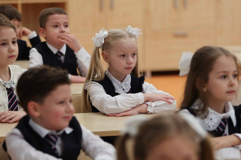 Сергей Петрин об открытии реконструированного здания СОШ №45: «Школа получилась одной из лучших» Сергей Петрин об открытии реконструированного здания СОШ №45: «Школа получилась одной из лучших»