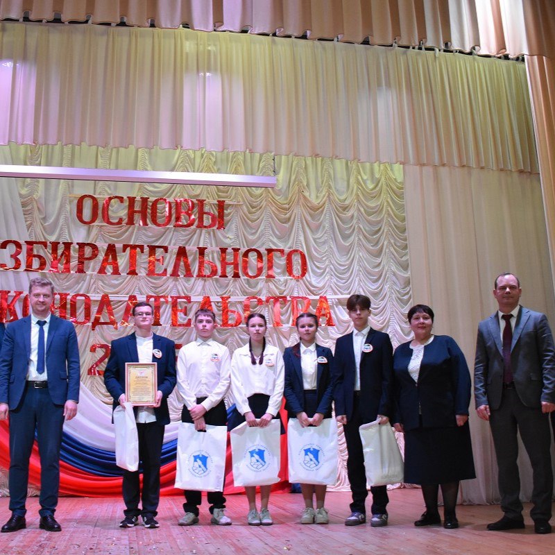 Зональный этап конкурса агитбригад прошел в Репьевском районе Зональный этап конкурса агитбригад прошел в Репьевском районе