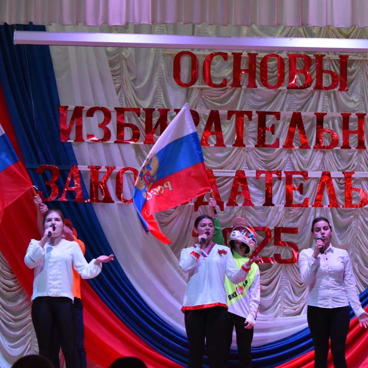 Зональный этап конкурса агитбригад прошел в Репьевском районе Зональный этап конкурса агитбригад прошел в Репьевском районе