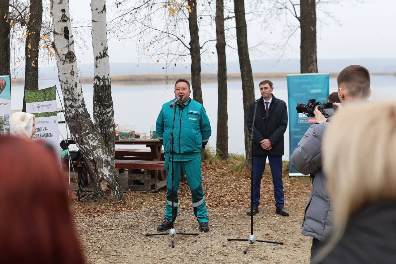 100 тысяч мальков выпустили в Воронежское водохранилище 100 тысяч мальков выпустили в Воронежское водохранилище