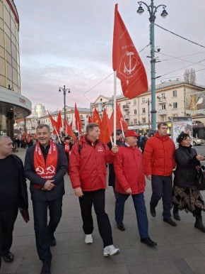 Воронежские коммунисты сегодня отметили 108-ю годовщину Великой Октябрьской социалистической революции