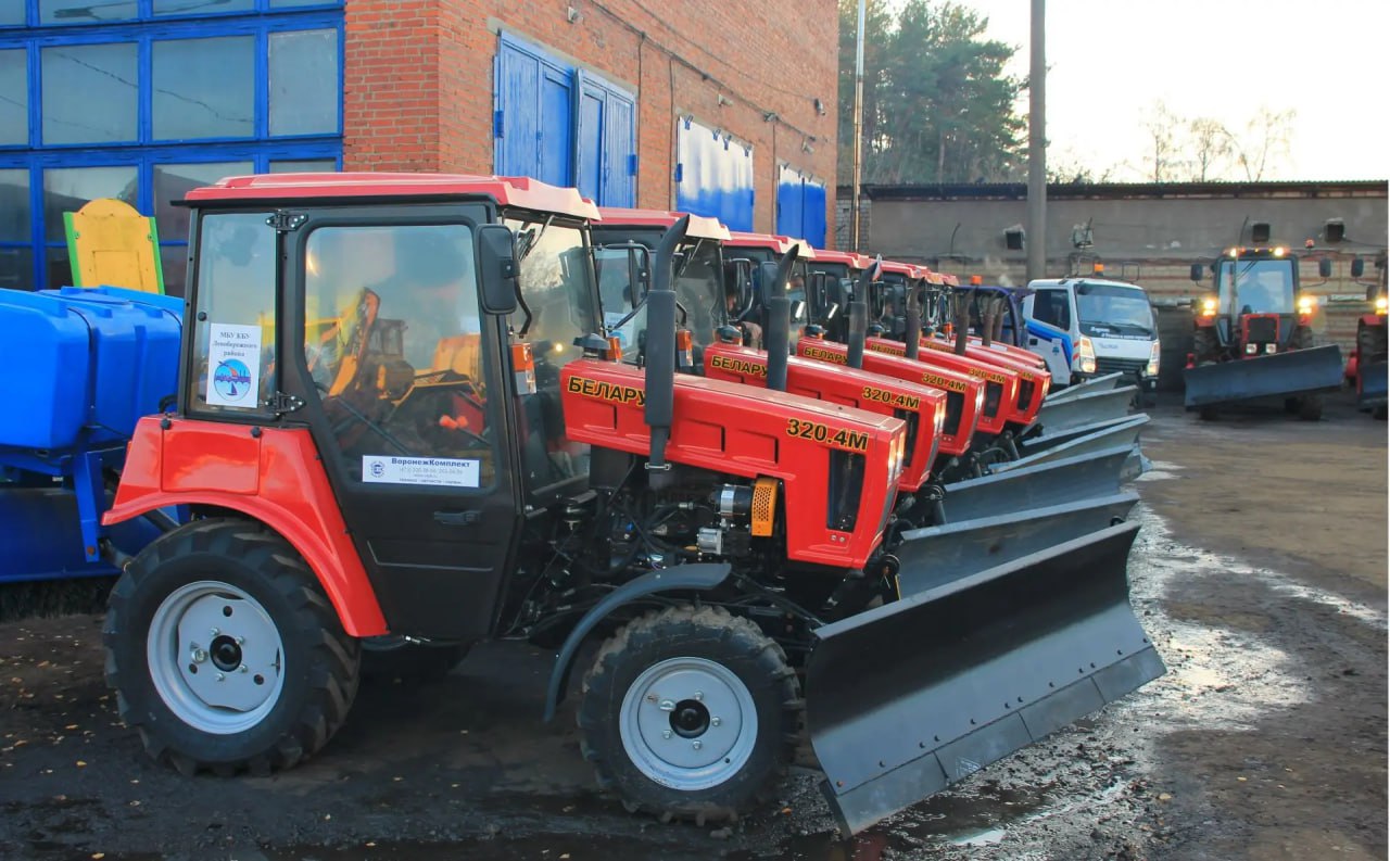 В Левобережном районе Воронежа состоялся ежегодный районный смотр специализированной техники, предназначенной для работы в предстоящий зимний период В Левобережном районе Воронежа состоялся ежегодный районный смотр специализированной техники, предназначенной для работы в предстоящий зимний период
