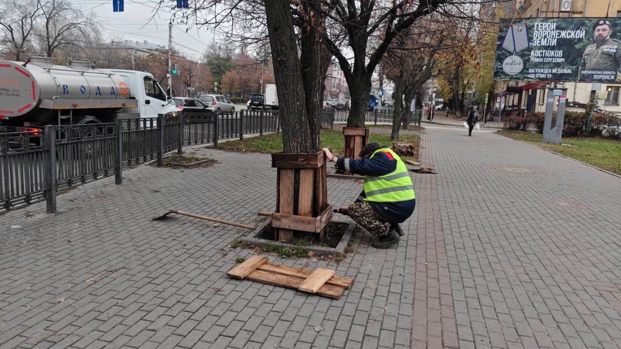 В Левобережном районе Воронежа состоялся ежегодный районный смотр специализированной техники, предназначенной для работы в предстоящий зимний период В Левобережном районе Воронежа состоялся ежегодный районный смотр специализированной техники, предназначенной для работы в предстоящий зимний период